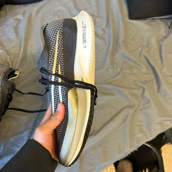 Brand new Nike streakfly NWOT - Picture 5 of 7